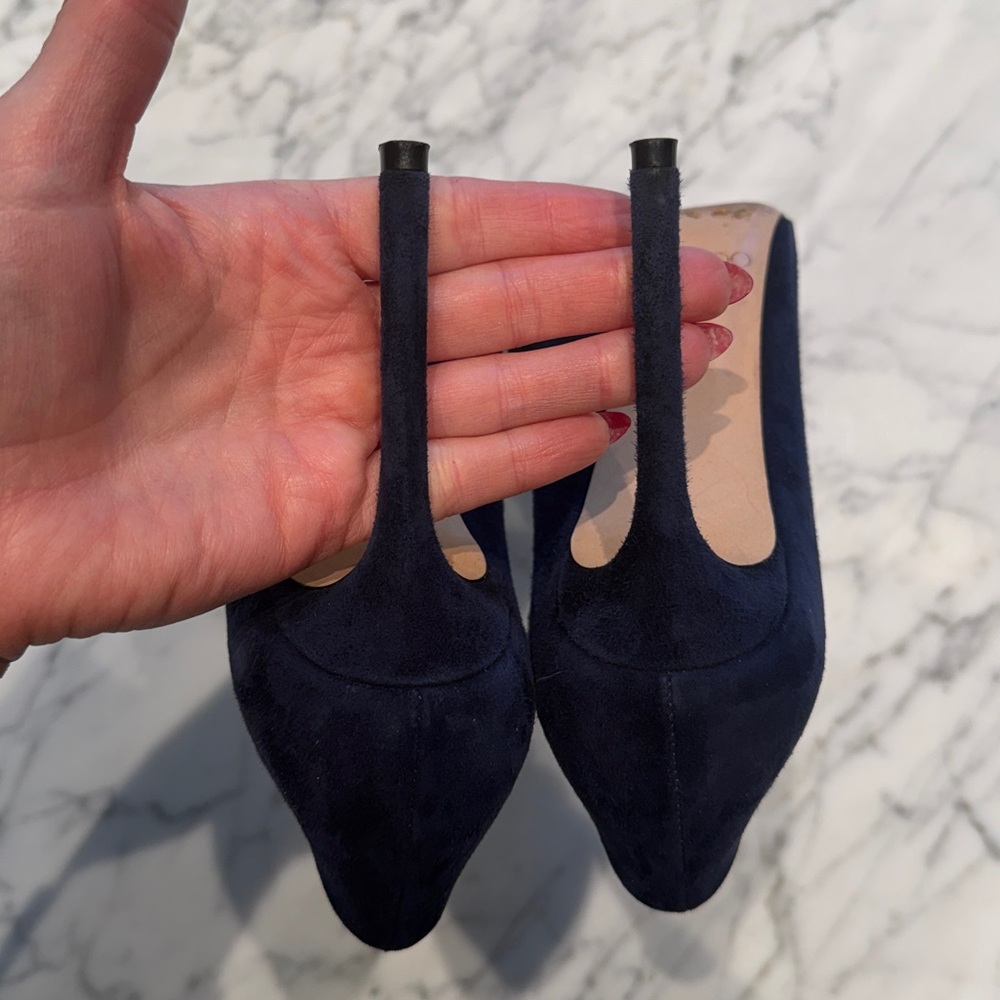 JIMMY CHOO Romy 100 Suede Pumps,
Navy Blue 38.5 - Picture 13 of 17